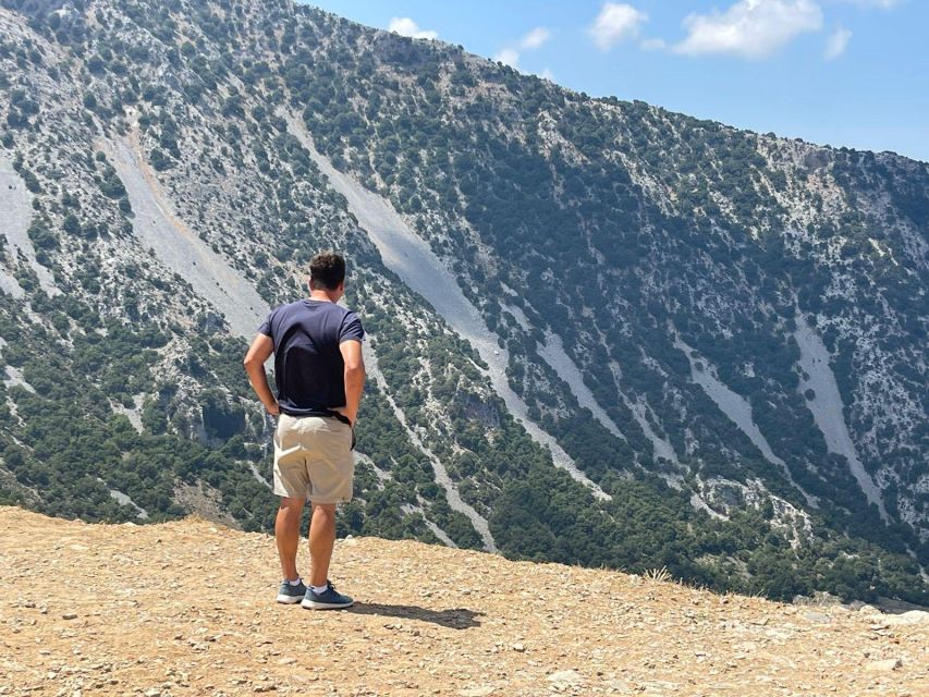 From Heraklion: Cave of Zeus & Knossos Palace Private Tour - Guides, drivers, and the personal touch