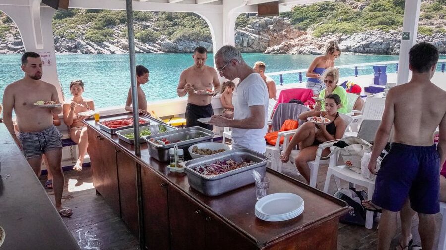 From Heraklion: Elounda, Kolokitha, and Spinalonga Boat Trip - A 2 p.m. departure from Elounda Port