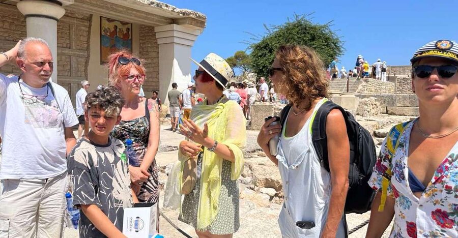 From Heraklion: Knossos Palace Entry Ticket and Private Tour - Why Knossos makes a strong first stop in Crete