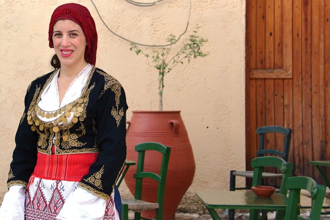 From Heraklion & Malia: Cretan Folklore Night with Buffet - Learning the basic dance steps