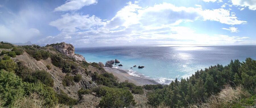 From Heraklion: Matala Beach - Caves & winery Full Day tour - The long café pause