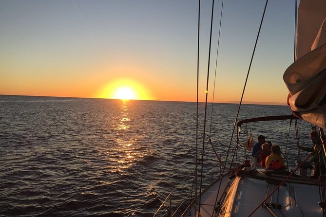 From Heraklion:Small group 5,5h Sunset Sailing trip to Dia Island - Leaving Heraklion at 3:15 pm