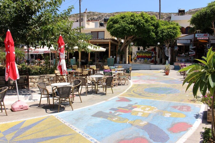 From Heraklion: South Crete Festos and Matala with Lunch - What to bring and how to prepare
