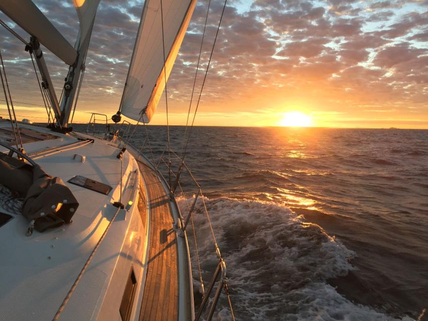From Heraklion: Sunset Cruise to Dia Island - What is included for $82