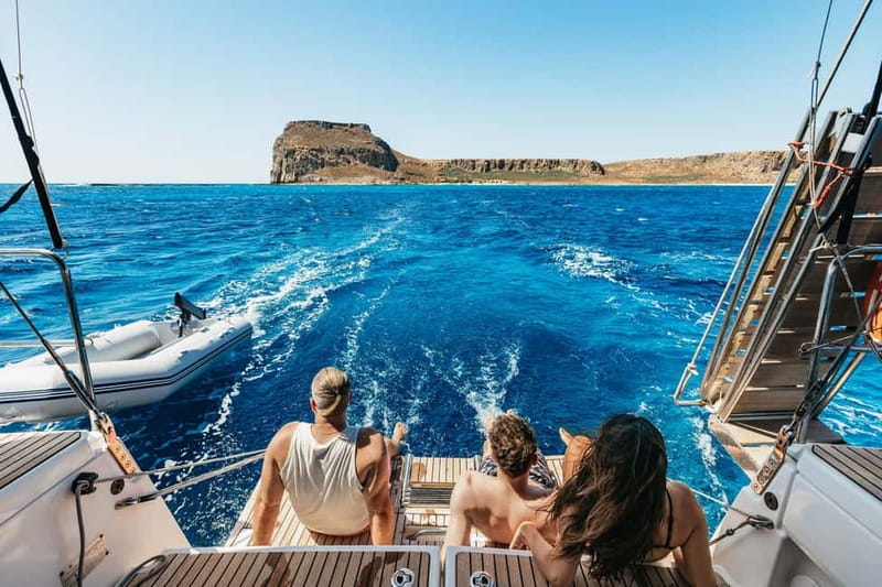 From Kissamos: Balos Gramvousa Sailing Cruise with Lunch - Sailing from Kissamos and learning the ropes