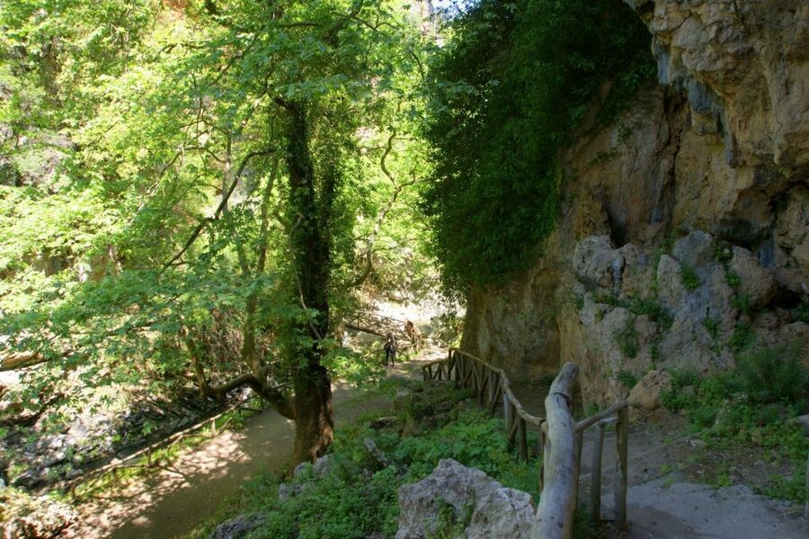 From Rethymno: Discover South Rethymno - Patsos Gorge and a church in the rock