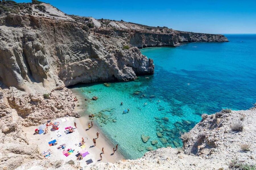 From Rethymno :Full-Day Trip Milos Island (Plaka,Sarakiniko) - How the bus tour works