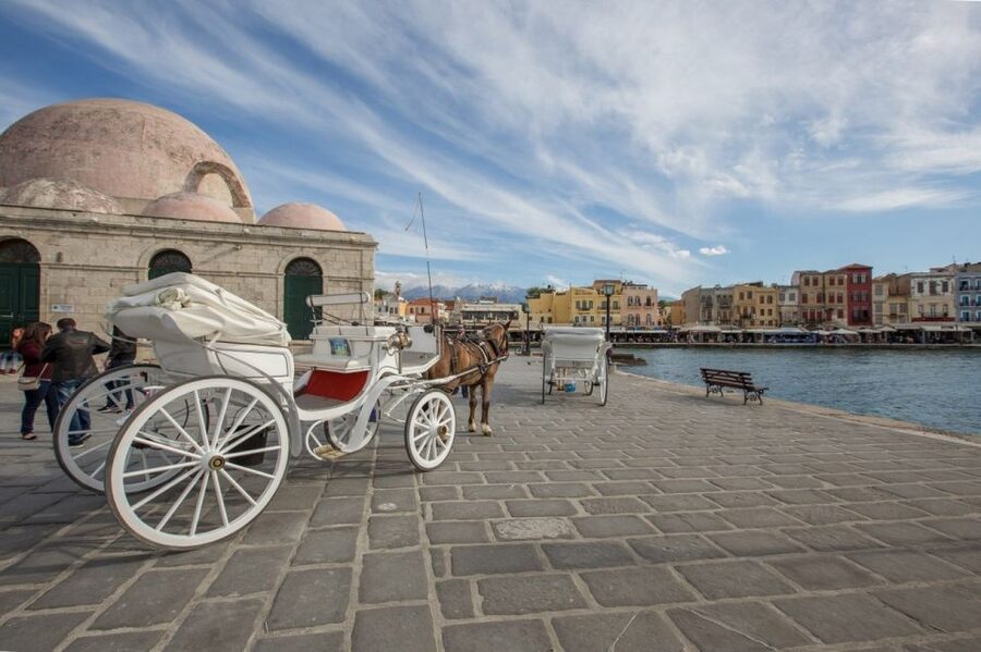 From Rethymno: Full- or Half-Day Trip to Chania - Arriving in Chania with a map and a plan