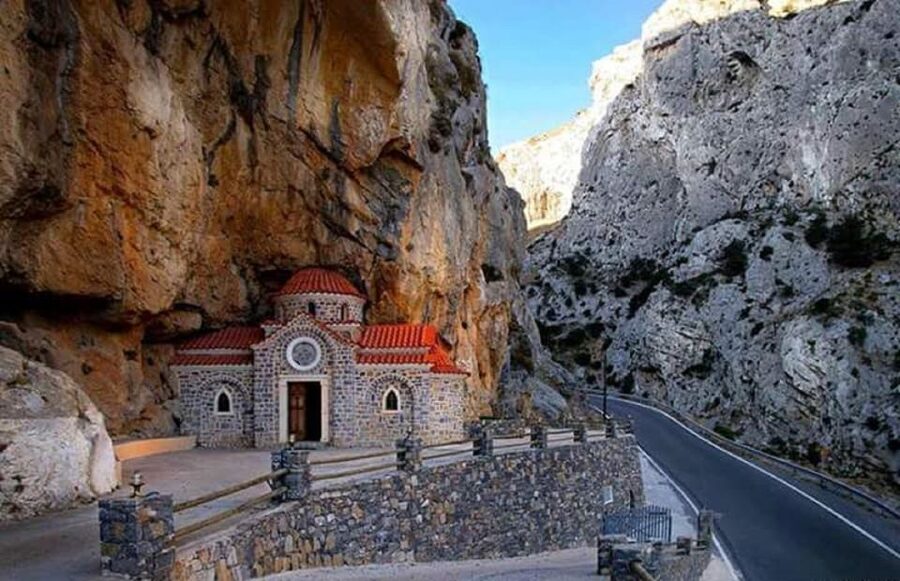 From Rethymno: Lake Kournas and Villages Full-Day Tour - Askifou plateau and the mountain road south