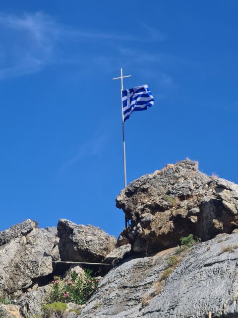 From Rethymno private full day tour to the south - Kourtaliotiko Gorge: rock walls and the sound of wind