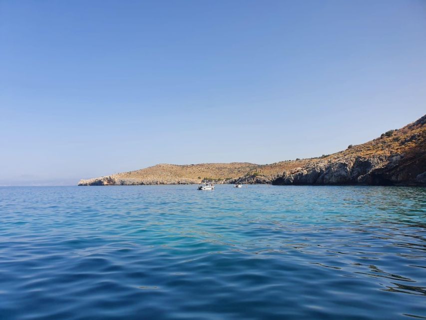 Georgioupolis: Rent a Boat Safari Sea Tour - Omprogialos Bay is the main water stop