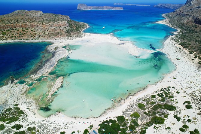 Gramvoussa - Balos - Kissamos Harbor sets up the boat ride