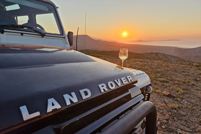 Half Day Sunset Tour in Rethymno with Dinner and Wine - Pikris and the old Villa Claudio gate