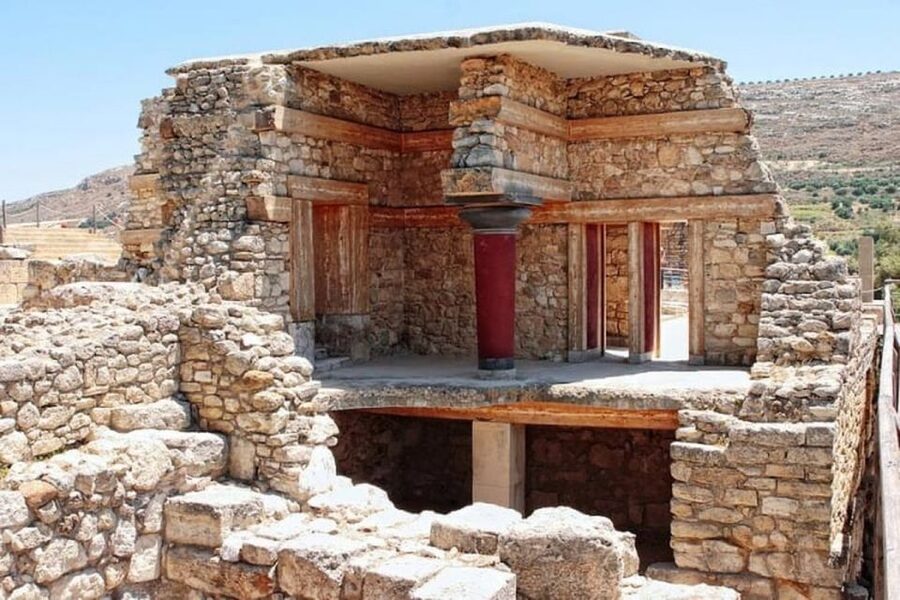 Heraklio:Knossos Palace-Museum-Heraklio ALL IN SKIP The line - Should you book it?