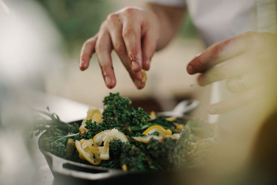 Heraklion: Cretan Cooking Lesson with Lunch in Arolithos - Is $129 a Fair Price?