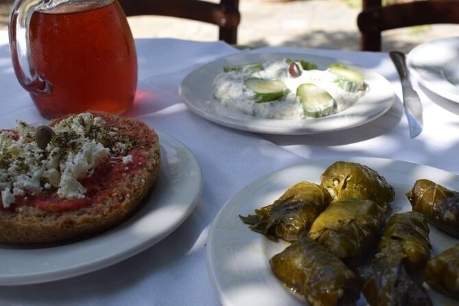 Heraklion: Cretan private cooking lesson with lunch in Arolithos - The Village Walk and Museum Visit