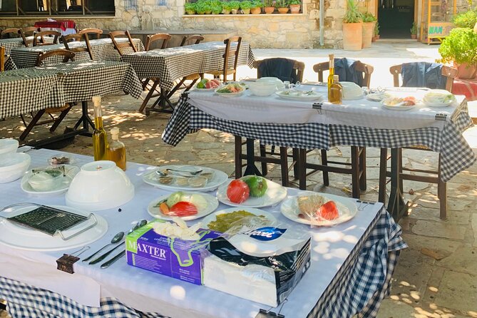 Heraklion: Cretan private cooking lesson with lunch in Arolithos - Timing, Transport, and Practical Details