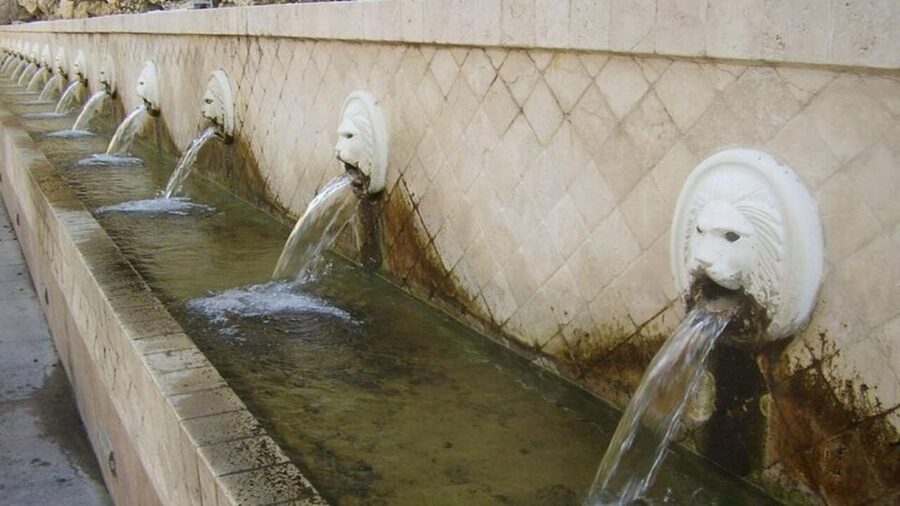 Heraklion:Cretan Villages with Patsos Gorge - Spili and the 25 lion-head fountain