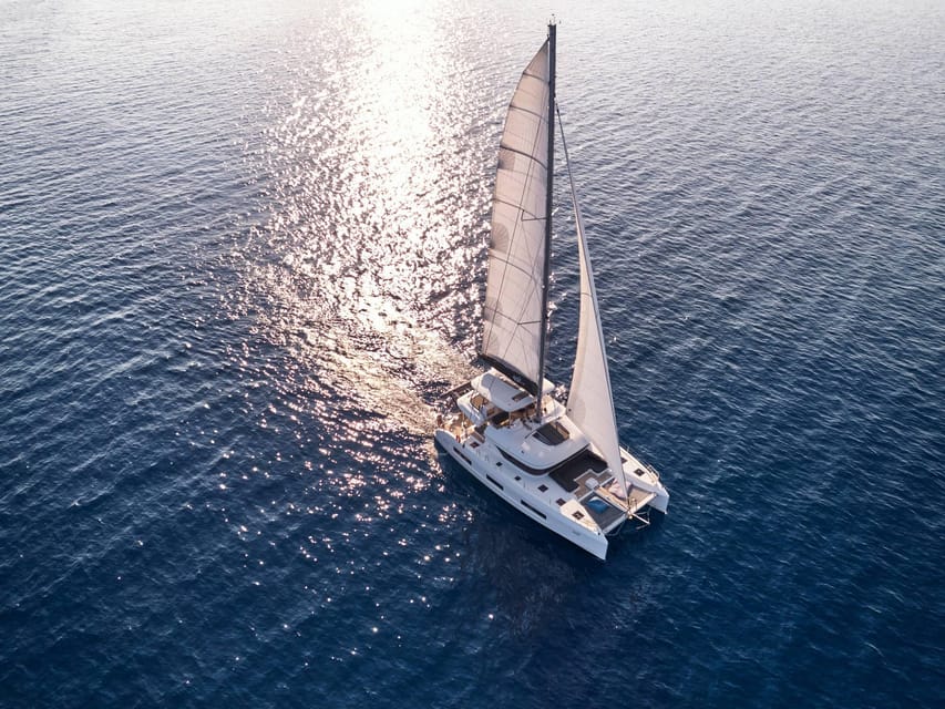Heraklion: Dia Island Luxury Catamaran Cruise with Meal - Lunch on board, with Cretan flavors and flexible choices