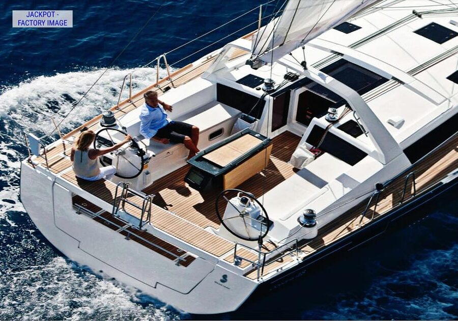 Heraklion: Dia Island Luxury Sailing Trip with Meal & Drinks - What you eat and drink on board