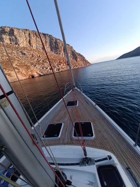 Heraklion: Dia Island Morning Sailing Trip with Snorkeling - Sailing toward Dia Island