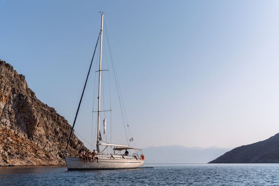 Heraklion: Dia Island Sailing Cruise with Snorkeling - Should you book the Dia Island sailing cruise?