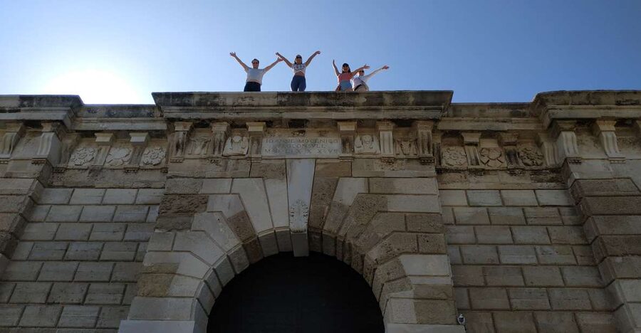 Heraklion: Ecobike Tour with Food tasting - Karavolas and the first city views
