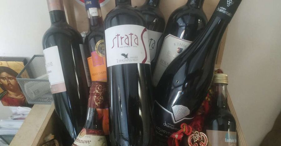 Heraklion: Ecobike Tour with Wine Tasting - Karavolas and the waterfront views