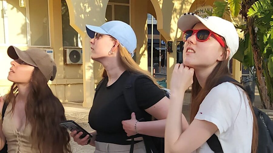 Heraklion: Family Zorba Treasure Hunt with Food Stop - Should You Book the Zorba Treasure Hunt?