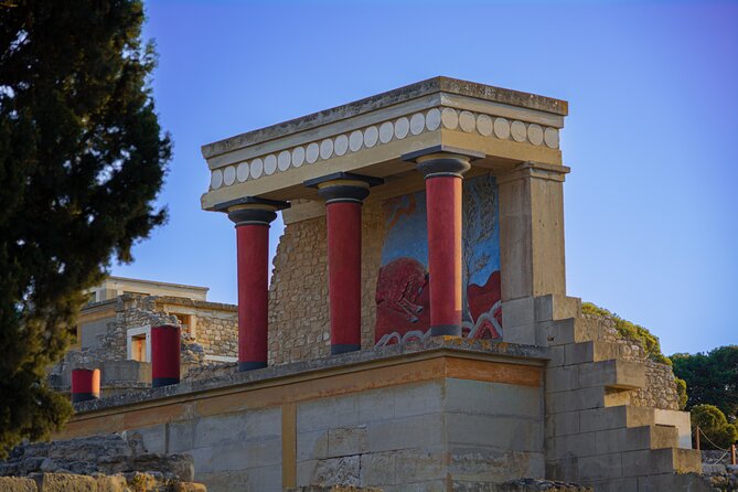 Heraklion Highlights: Knossos, Museum & Historic City Drive - Why this makes sense for a Heraklion day