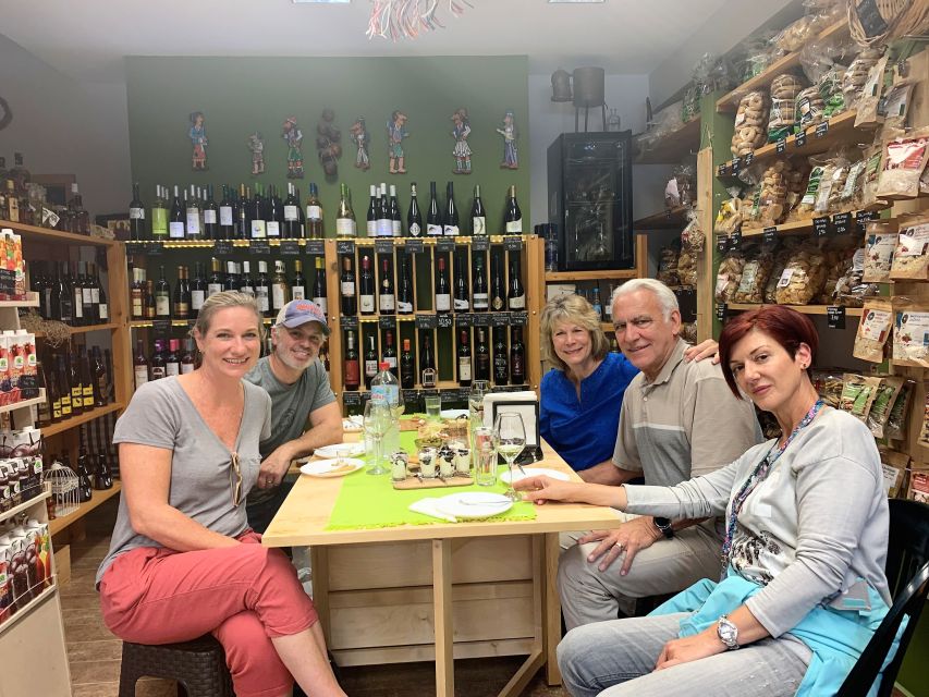 Heraklion: History & Culture Walking Tour with Food Tasting - Guides Eri and Katerina Set the Tone