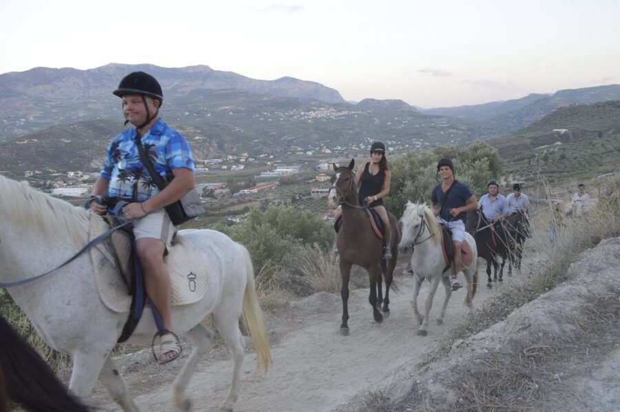 Heraklion: Horseriding Day Tour with Lunch and Transfer - Should you book the Finikia horse ride?