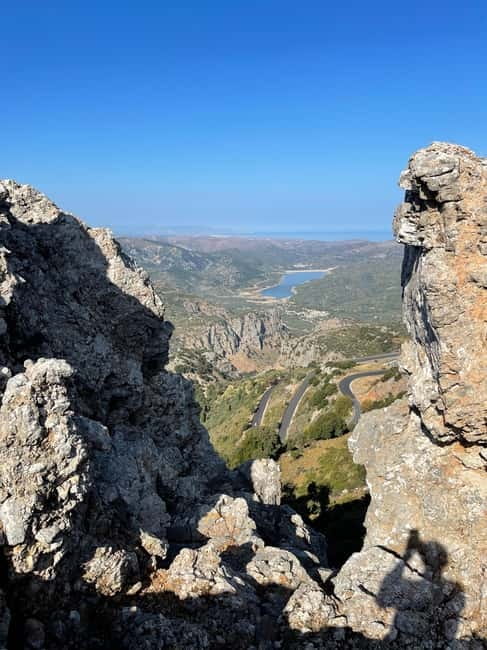 Heraklion: Knossos, Zeus, Villages & Olive Oil Factory Tour - Mochos brings the tour down to village scale