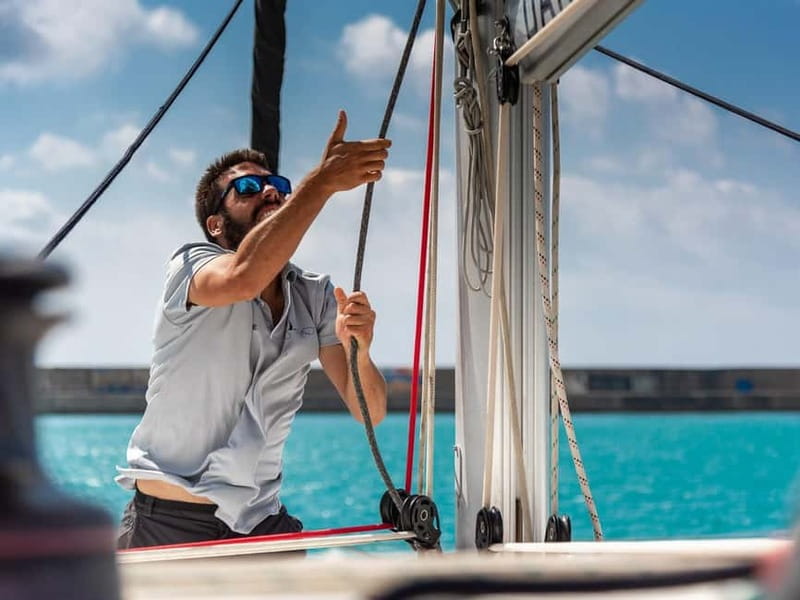 Heraklion: Luxury Catamaran Cruise to Dia Island with Lunch - Key points to know before booking