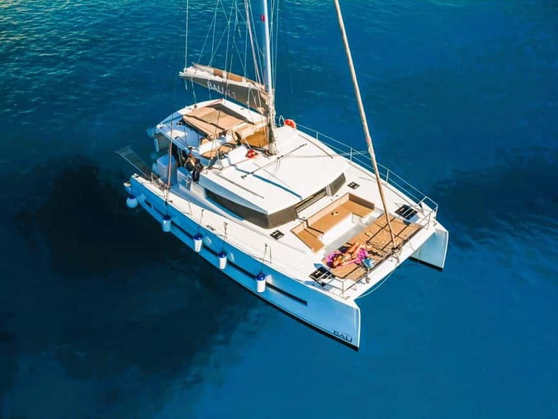 Heraklion: Luxury Catamaran Cruise to Dia Island with Lunch - Setting out from Heraklion Marina
