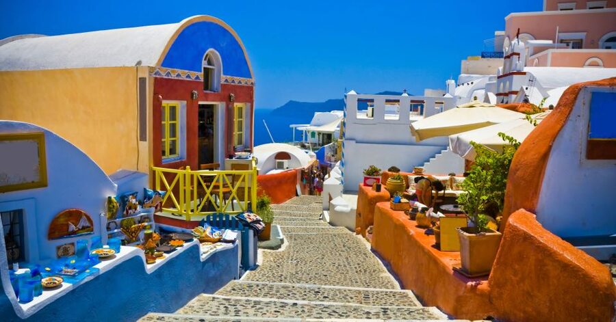 Heraklion or Ag Nikolaos: Oia & Fira Full-Day Santorini Trip - Oia delivers the famous Santorini views