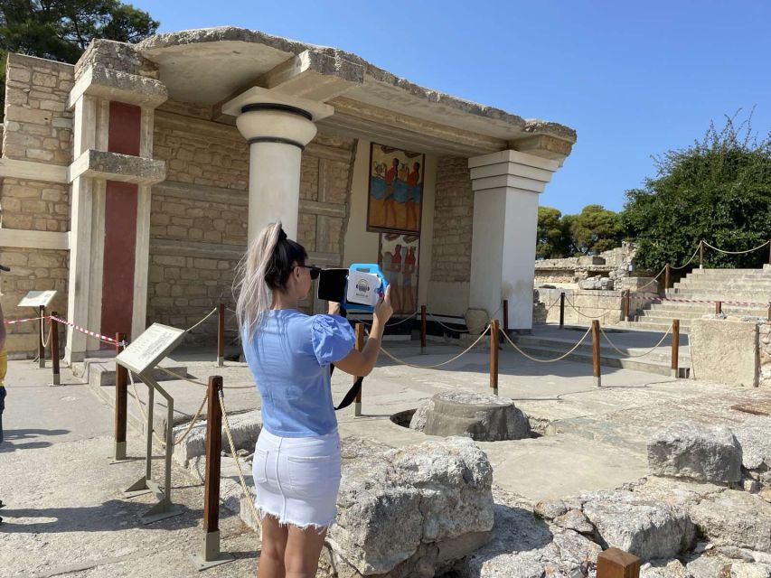 Heraklion: Palace of Knossos 3D Virtual Audio Tour by Tablet - What the audio guide adds