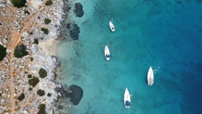 Private Half-Day Sailing Trip to Dia Island