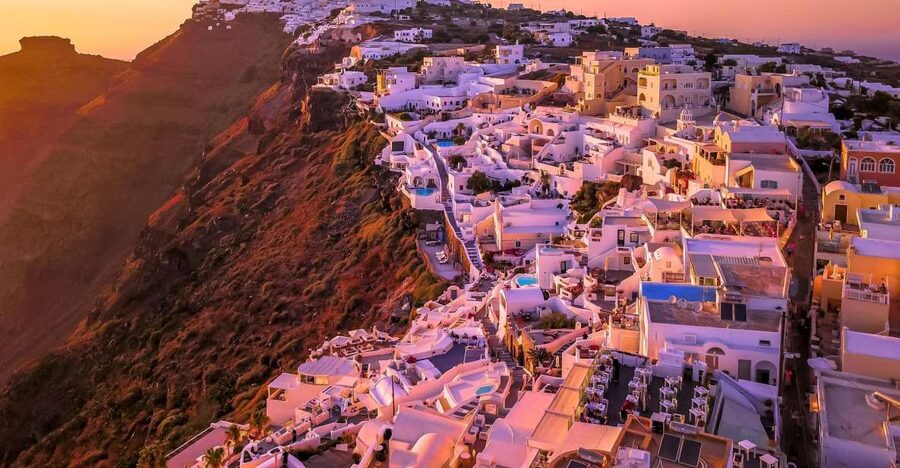 Heraklion: Santorini Day Trip with Boat Transfer & Oia Visit - Key points at a glance