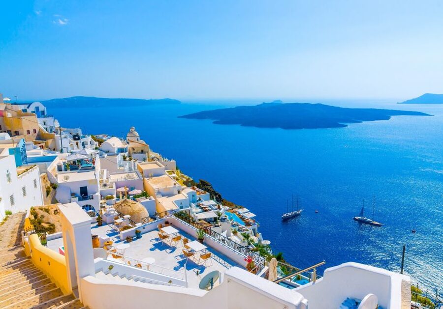 Heraklion: Santorini Day Trip with Boat Transfer & Oia Visit - Practical ways to make the day better