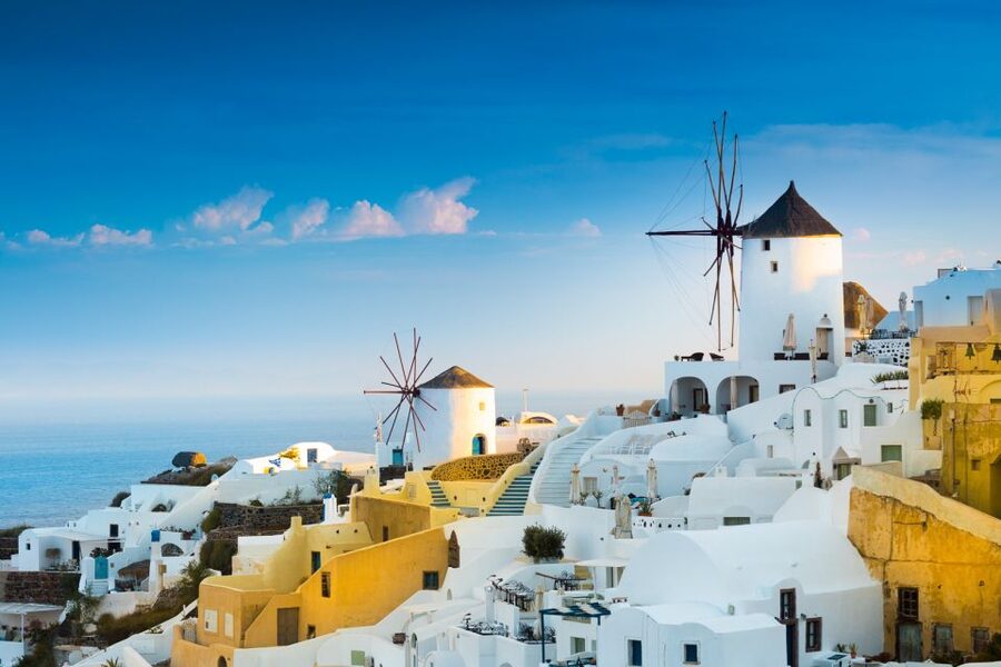 Heraklion: Santorini Day Trip with Boat Transfer & Oia Visit - Should you add the €20 volcano boat trip?