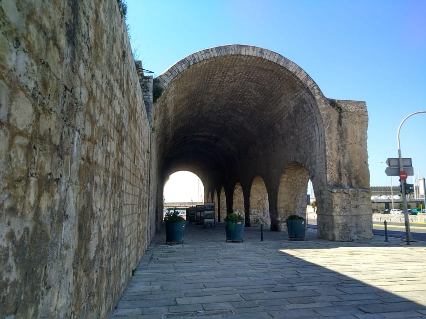 Heraklion: Sightseeing Tour with Greek Meze - Why this Heraklion walk works well