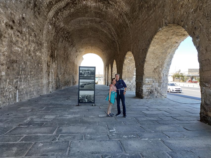 Heraklion: Sightseeing Tour with Greek Meze - Greek meze near the Venetian Port