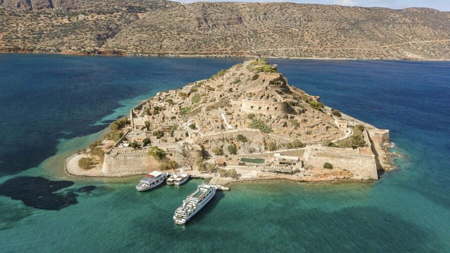Heraklion: Spinalonga, Agios Nikolaos, Elounda & Plaka Tour - Olive oil tasting and Cretan flavors