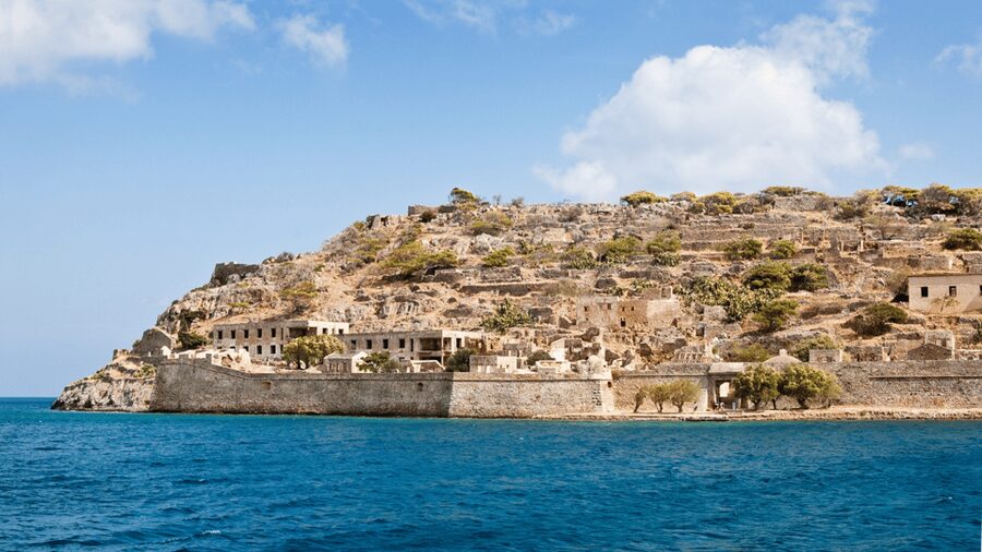 Heraklion: Spinalonga and Agios Nikolaos Cruise with Lunch - Mirabello Bay is the scenic link