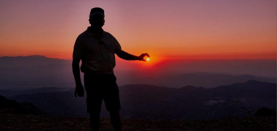 Heraklion: Sunset Safari with Dinner & Prosecco - Kastamonitsa and the taste of local Crete