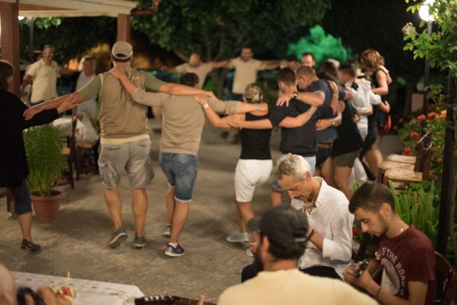 Heraklion: Sunset Safari with Dinner & Prosecco - Dirt tracks along the Minoan route