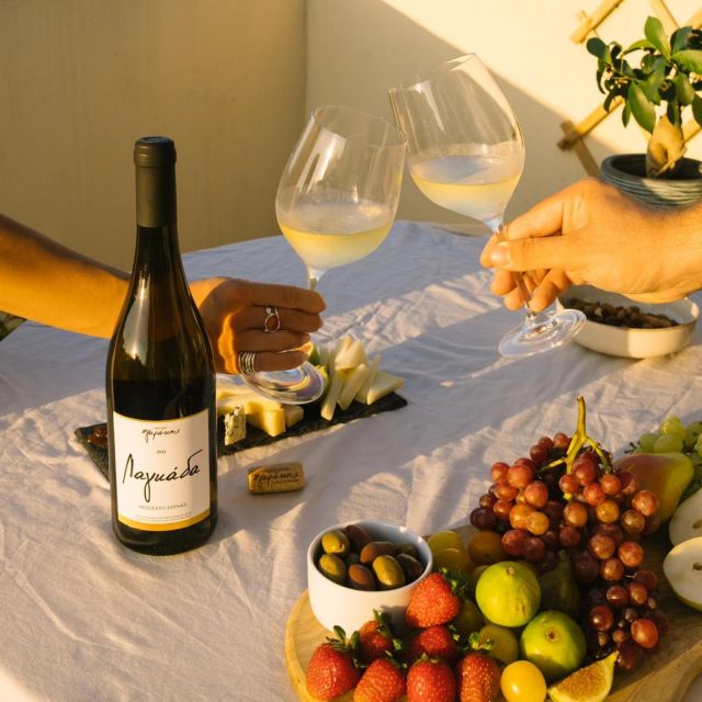 Heraklion: Walking city tour & Wine tasting - The Historical Museum of Crete and the cultural payoff