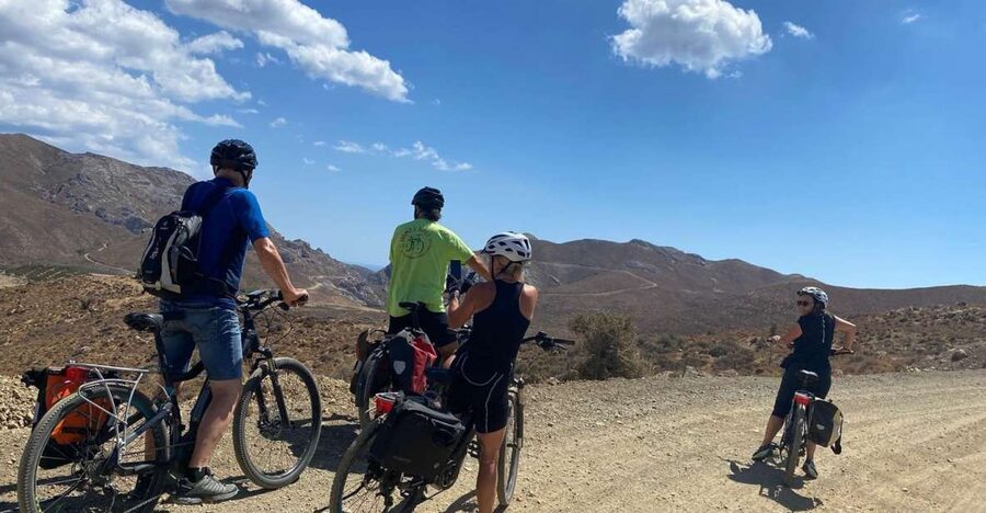 Heraklion: Wine Tasting E-Bike Tour - Mount Yioukta and Psiloritis on either side