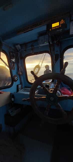 Hersonissos: Agapi Fishing Trips Sunset Cruise - What to bring and what to leave behind